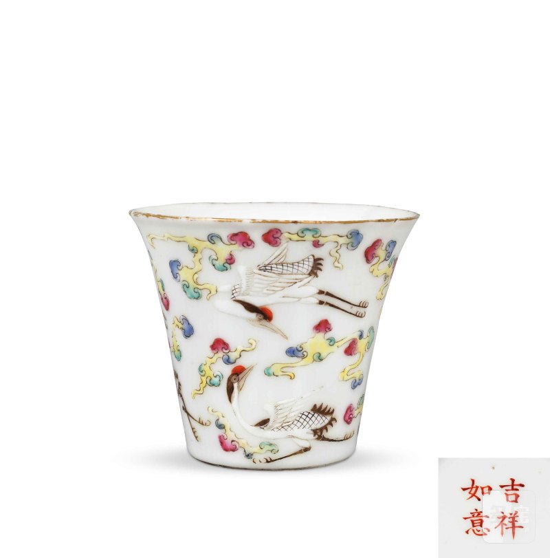 清 粉彩云鹤纹杯